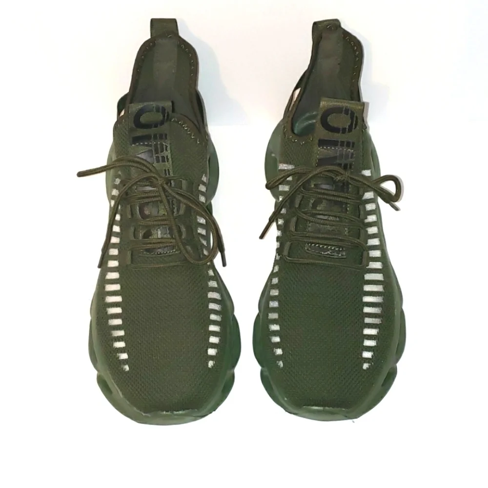GSLMOLN Men's Slip on Shoe - Picture 1 of 6